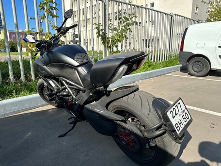 2015 Ducati Diavel Carbon, чёрный, 1200000 рублей, вид 1