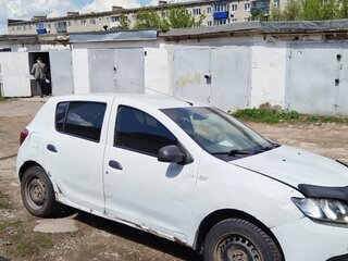 2016 Renault Sandero II, белый, 250000 рублей, вид 4