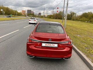 2018 Lexus ES 350 VII, красный, 3850000 рублей, вид 2