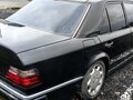 1995 Mercedes-Benz E-Класс 500 I (W124), чёрный, 3300000 рублей - вид 4