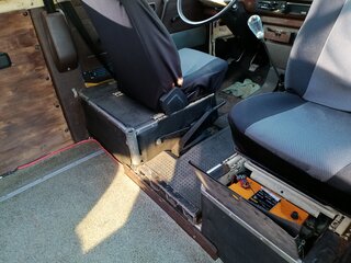 1980 Volkswagen Transporter T3, жёлтый, 450000 рублей, вид 4