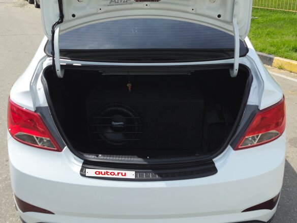 2014 Hyundai Solaris I, белый, 780000 рублей - вид 7