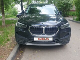 2019 BMW X1 16d sDrive II (F48) Рестайлинг, чёрный, 2090000 рублей, вид 1