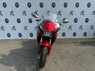 2010 Honda VFR 1200, красный, 780000 рублей, вид 2