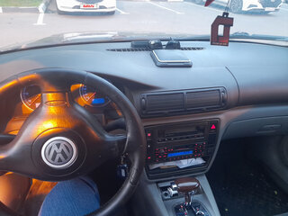 2004 Volkswagen Passat B5 Рестайлинг, чёрный, 650000 рублей, вид 3