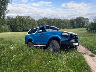 1993 Ford Bronco V, синий, 2700000 рублей, вид 2