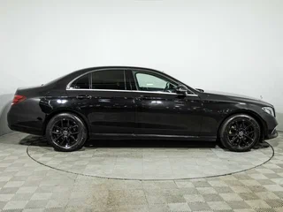 2020 Mercedes-Benz E-Класс 200 V (W213, S213, C238), чёрный, 2178000 рублей, вид 4