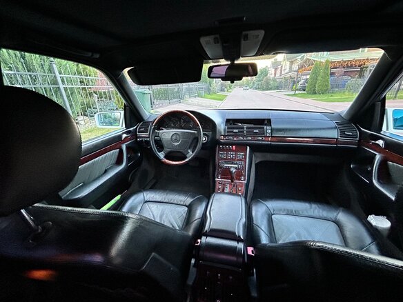 1995 Mercedes-Benz S-Класс 600 Long III (W140) Рестайлинг, белый, 5500000 рублей - вид 14