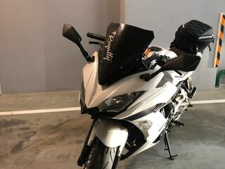2017 Kawasaki Ninja 650, белый, 700000 рублей, вид 3