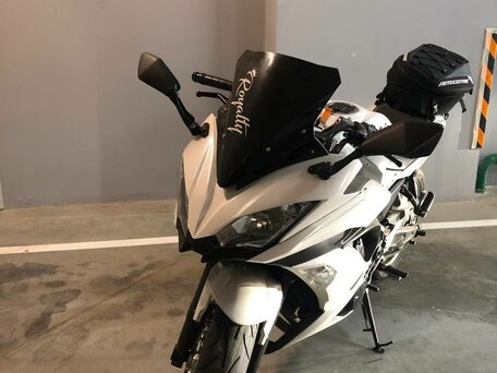 2017 Kawasaki Ninja 650, белый, 700000 рублей, вид 3