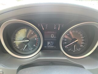 2012 Toyota Land Cruiser 200 Series Рестайлинг 1, серый, 3300000 рублей, вид 5