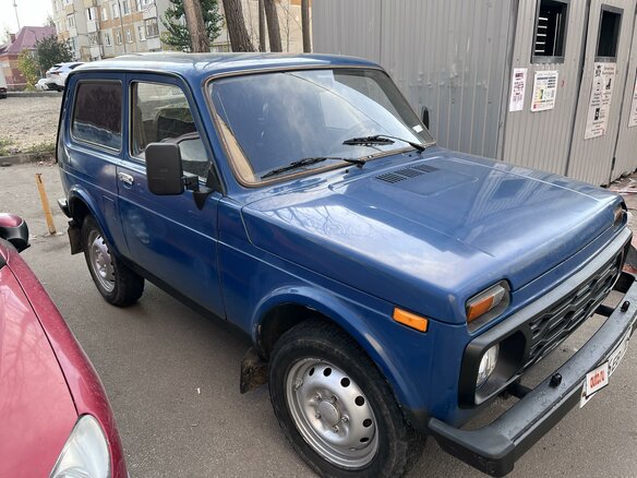 2001 Lada (ВАЗ) 2121 (4x4) I Рестайлинг, синий, 250000 рублей - вид 2