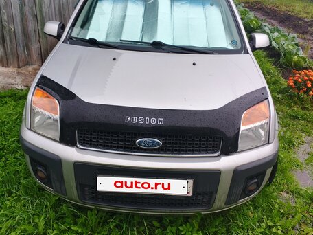 2008 Ford Fusion I Рестайлинг, серебристый, 310000 рублей, вид 1