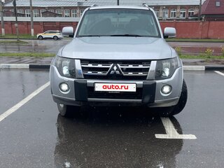 2010 Mitsubishi Pajero IV, серебристый, 1500000 рублей, вид 1
