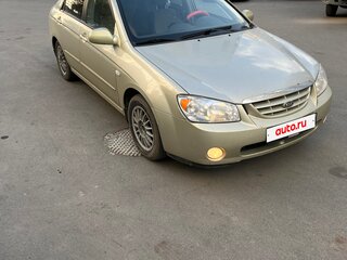 2004 Kia Cerato I, зелёный, 450000 рублей, вид 1