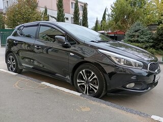 2013 Kia Ceed II, чёрный, 875000 рублей, вид 3