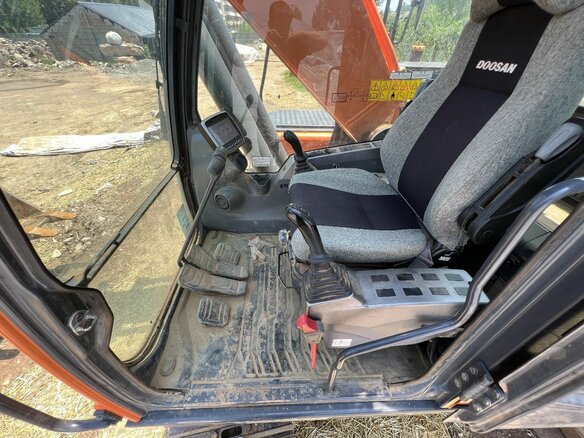 2021 Doosan DX, оранжевый, 9800000 рублей - вид 29