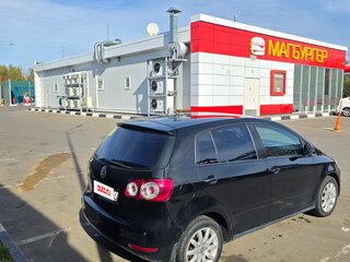 2011 Volkswagen Golf Plus II, чёрный, 570000 рублей, вид 4