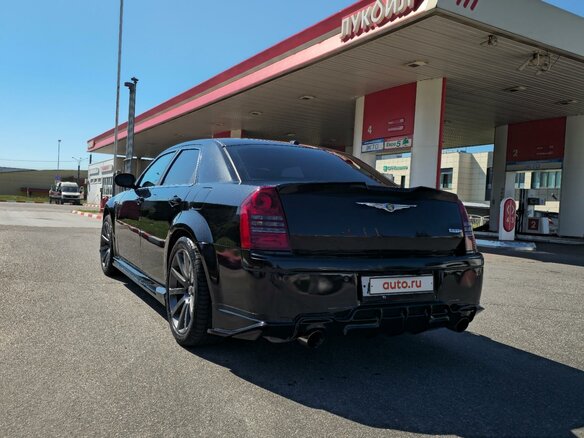 2006 Chrysler 300C SRT8 I, чёрный, 3000000 рублей