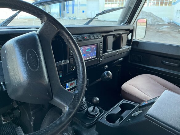 2004 Land Rover Defender 130 I, белый - вид 6