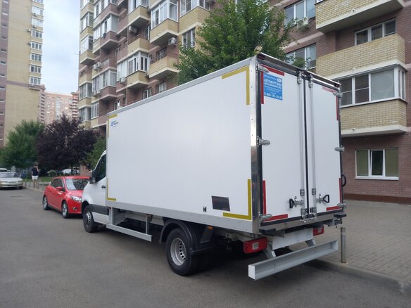 2020 Mercedes-Benz Sprinter, белый, 7550000 рублей - вид 9
