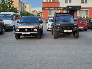2011 Lada (ВАЗ) 2121 (4x4) I Рестайлинг, зелёный, 500000 рублей, вид 2