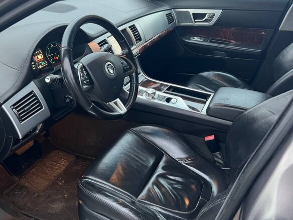 2011 Jaguar XF I Рестайлинг, серый, 1099000 рублей - вид 7