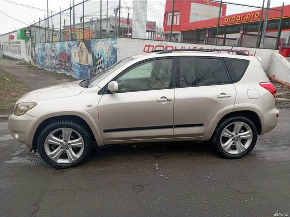 2008 Toyota RAV4 III (XA30), бежевый, 1200000 рублей - вид 2