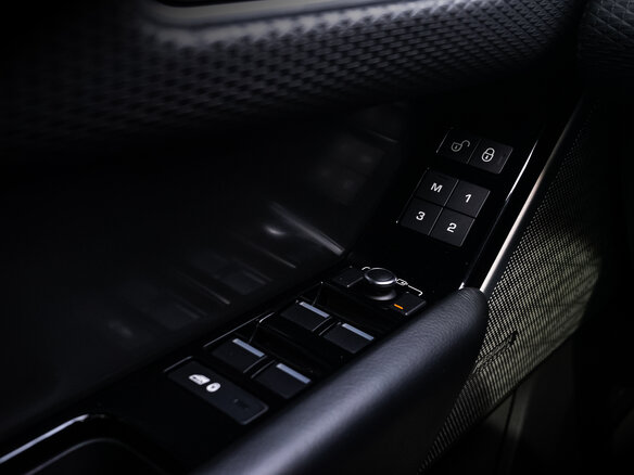 2018 Land Rover Range Rover Velar I, белый, 4350000 рублей - вид 12