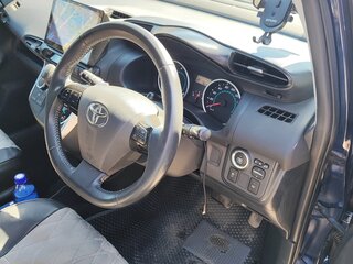 2010 Toyota Wish II, синий, 1480000 рублей, вид 5