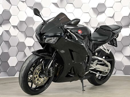 2016 Honda CBR 600RR, чёрный, 899000 рублей, вид 2