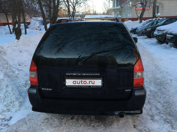2000 Mitsubishi Space Wagon III, фиолетовый - вид 2