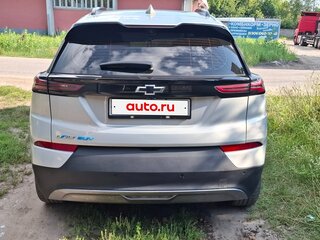 2021 Chevrolet Bolt EUV, бежевый, 2900000 рублей, вид 2