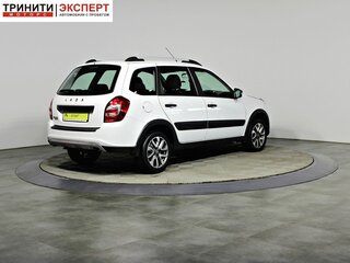 2023 Lada (ВАЗ) Granta Cross I Рестайлинг, белый, 855000 рублей, вид 5
