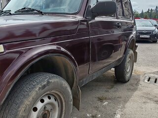 2010 Lada (ВАЗ) 2121 (4x4) I Рестайлинг, пурпурный, 360000 рублей, вид 4