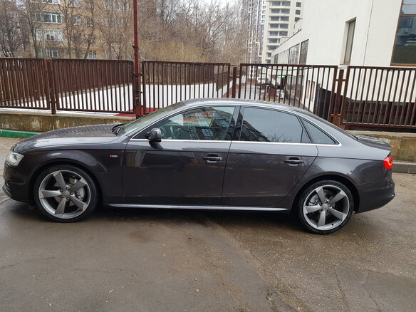 2014 Audi A4 IV (B8) Рестайлинг, серый - вид 3