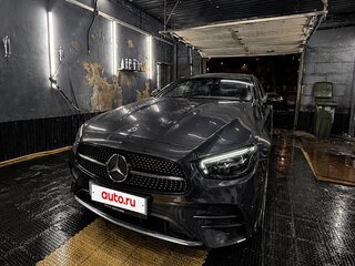 2021 Mercedes-Benz E-Класс 200 V (W213, S213, C238) Рестайлинг, серый, 4100000 рублей, вид 3