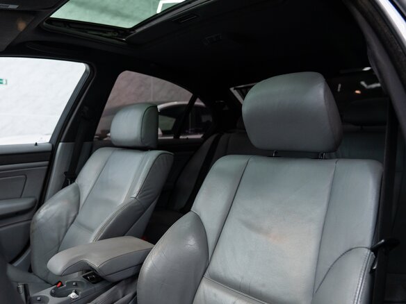 2003 BMW 3 серии 330i IV (E46) Рестайлинг, серебристый, 1000000 рублей - вид 17