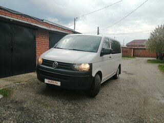 2013 Volkswagen Caravelle T5 Рестайлинг, белый, 1850000 рублей, вид 1