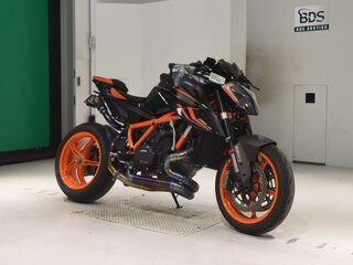 2022 KTM 1290 Super Duke R, оранжевый, 1500000 рублей, вид 3
