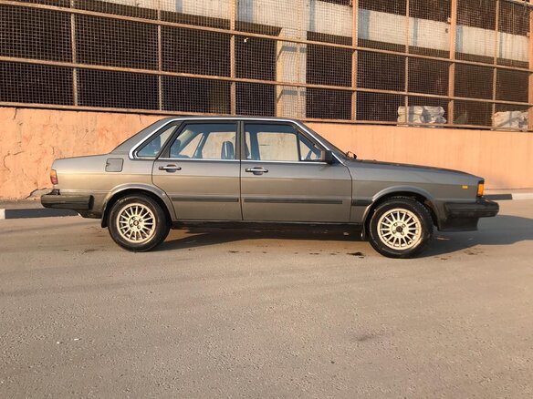 1984 Audi 80 III (B2), серый, 600000 рублей - вид 8