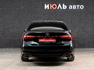 2022 Toyota Avalon V, чёрный, 3070000 рублей, вид 5