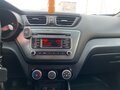 2017 Kia Rio III Рестайлинг, серый, 1010000 рублей - вид 4