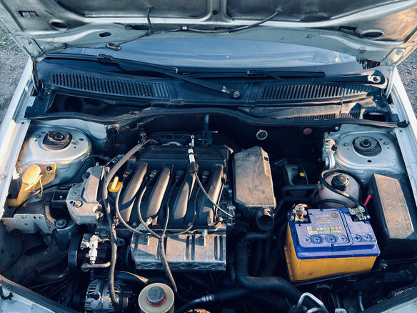 2001 Renault Megane I Рестайлинг, серебристый, 249000 рублей - вид 16