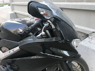 2015 Honda VFR 800, чёрный, 680000 рублей, вид 2