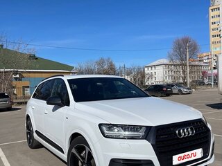 2017 Audi Q7 II (4M), белый, 4800000 рублей, вид 5