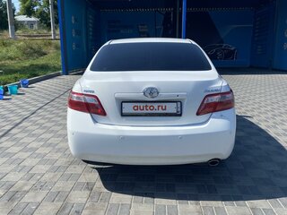 2011 Toyota Camry VI (XV40) Рестайлинг, белый, 1450000 рублей, вид 4