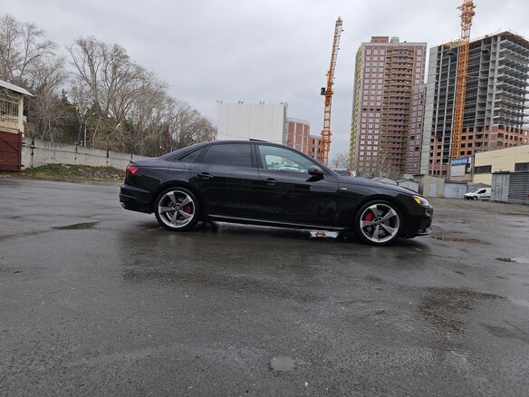2021 Audi A4 45 TFSI V (B9) Рестайлинг, чёрный, 4100000 рублей - вид 2