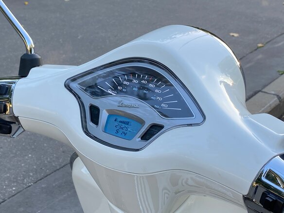 2019 Vespa Primavera, белый, 480000 рублей - вид 4