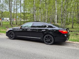 2009 Lexus LS Long 600h L IV Рестайлинг, чёрный, 2200000 рублей, вид 2